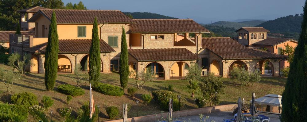 Pian Dei Mucini Resort Le Ville Massa Marittima Exterior foto