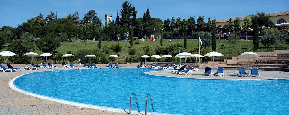 Pian Dei Mucini Resort Le Ville Massa Marittima Exterior foto